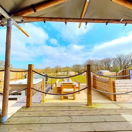 Jungle Book Safari Tent Tenby Εξωτερικό φωτογραφία
