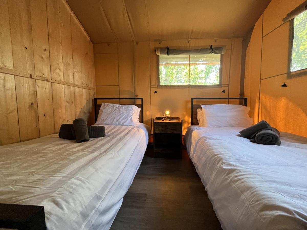 Jungle Book Safari Tent Tenby Εξωτερικό φωτογραφία