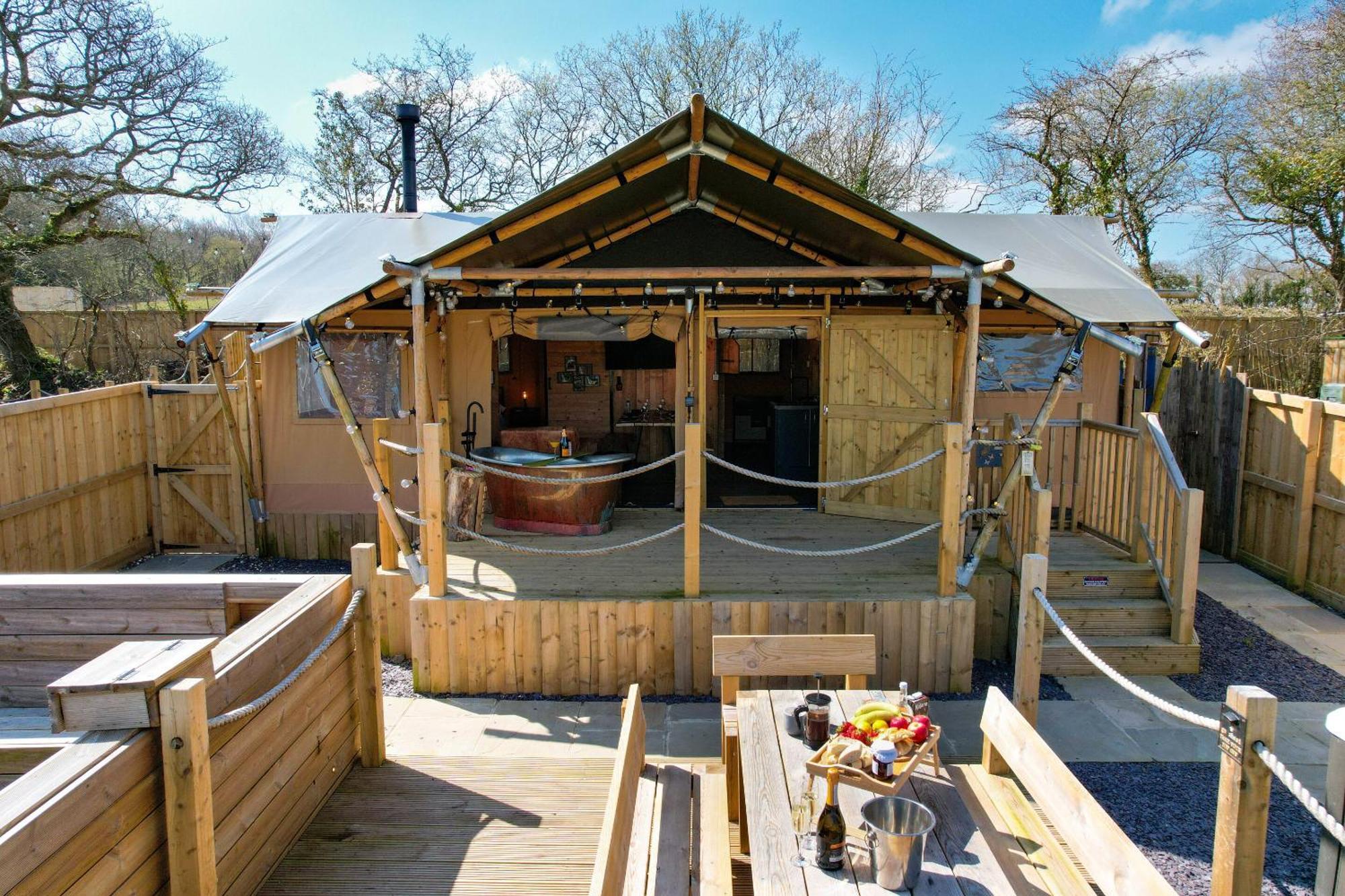 Jungle Book Safari Tent Tenby Εξωτερικό φωτογραφία