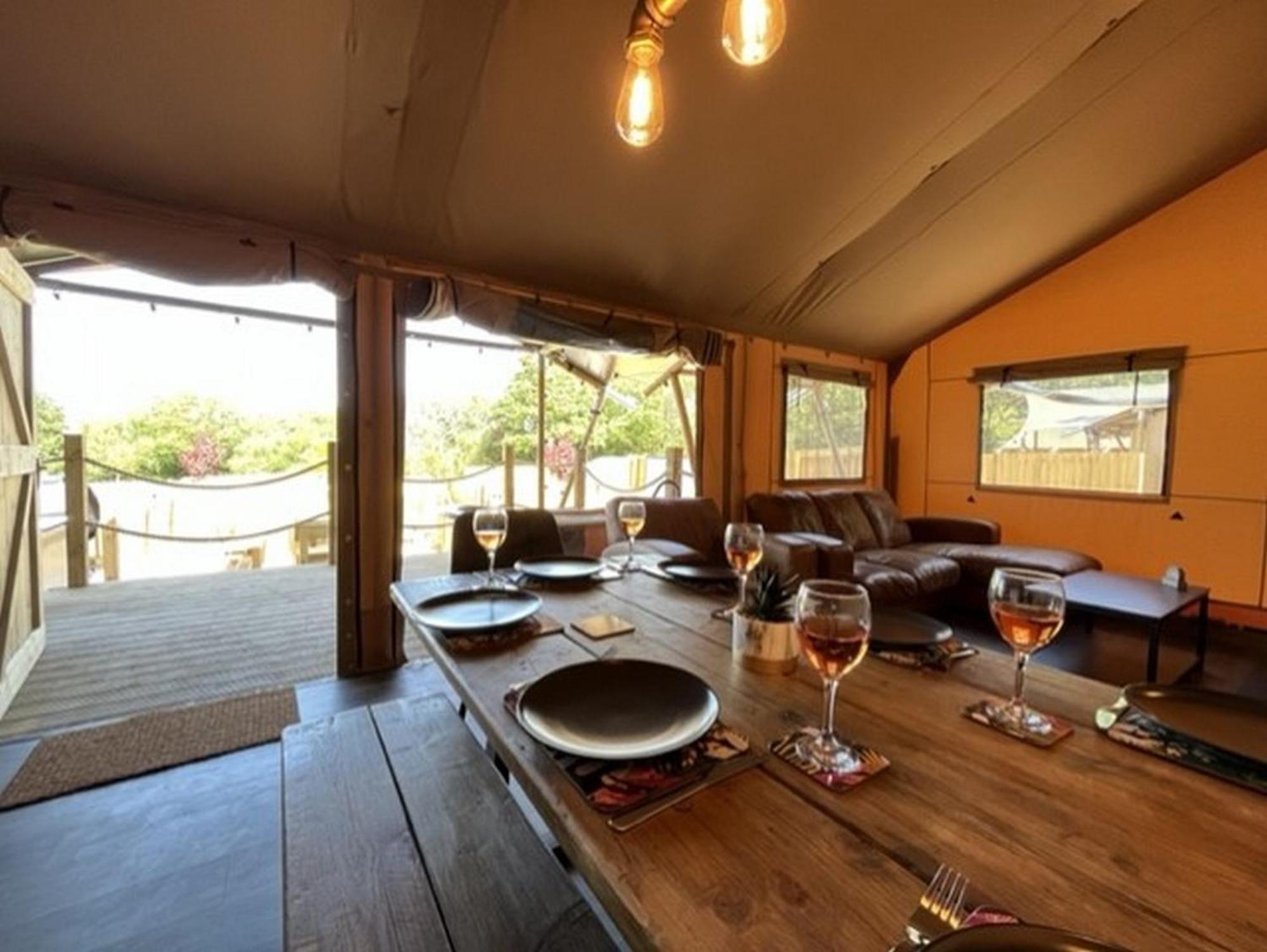Jungle Book Safari Tent Tenby Δωμάτιο φωτογραφία